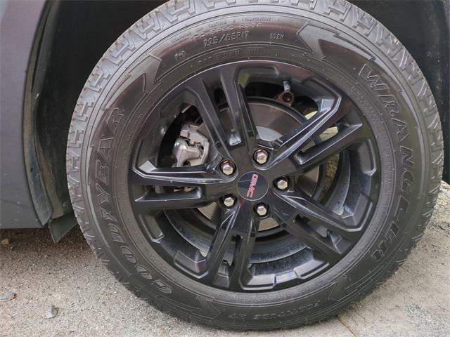 used 2022 GMC Terrain car, priced at $26,332