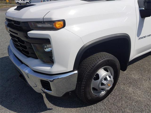 new 2024 Chevrolet Silverado 3500 car, priced at $85,210