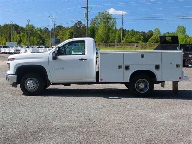 new 2024 Chevrolet Silverado 3500 car, priced at $57,800