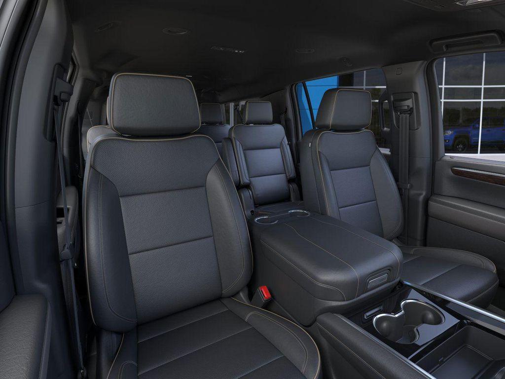 new 2025 Chevrolet Suburban car, priced at $75,673