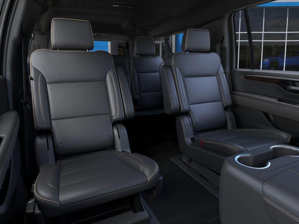 new 2025 Chevrolet Suburban car, priced at $75,673