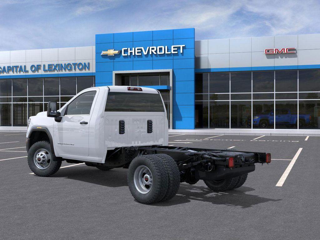 new 2025 GMC Sierra 3500 car, priced at $67,324