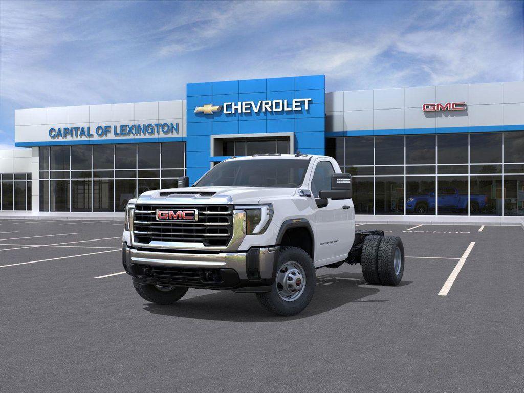 new 2025 GMC Sierra 3500 car, priced at $67,324
