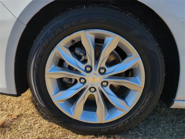 used 2024 Chevrolet Malibu car, priced at $18,099