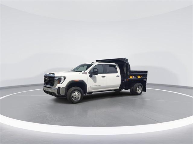 new 2025 GMC Sierra 3500 car, priced at $85,610