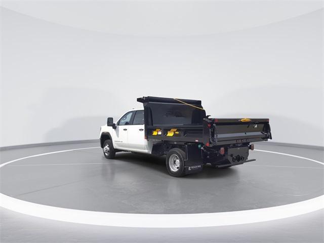 new 2025 GMC Sierra 3500 car, priced at $85,610