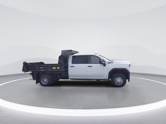 new 2025 GMC Sierra 3500 car, priced at $83,860