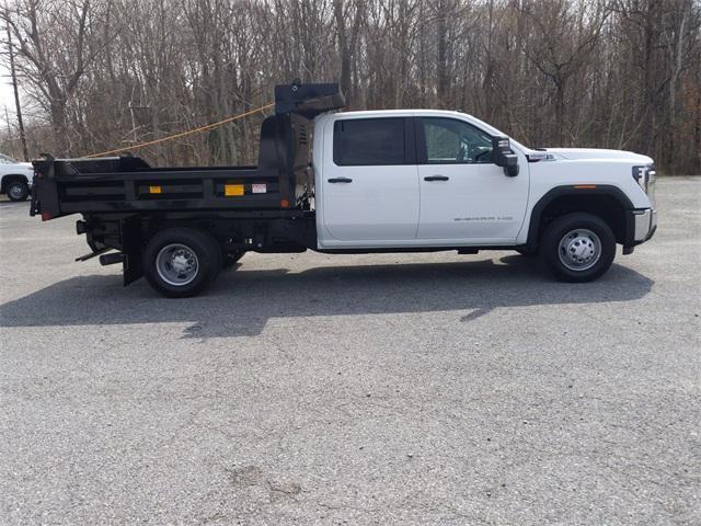 new 2025 GMC Sierra 3500 car, priced at $85,610
