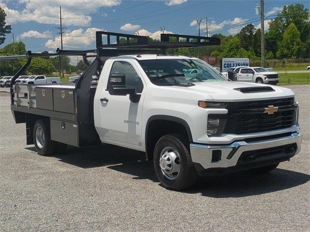 new 2024 Chevrolet Silverado 3500 car, priced at $75,948