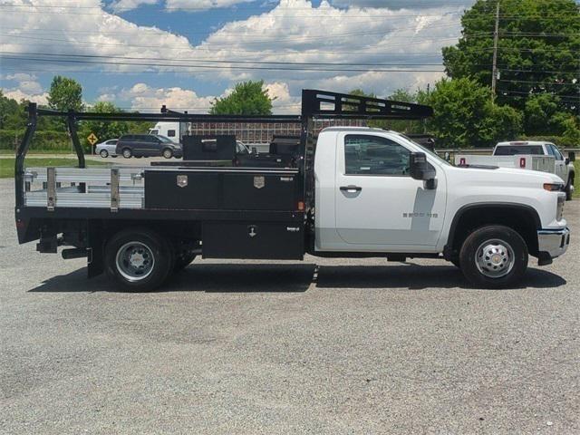 new 2024 Chevrolet Silverado 3500 car, priced at $75,948