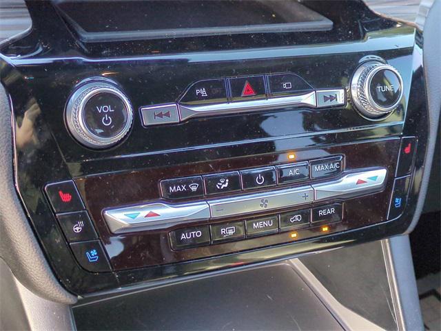 used 2023 Ford Explorer car, priced at $33,346