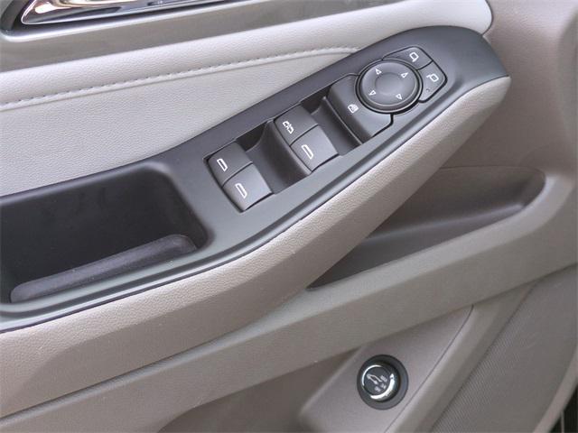 used 2021 Chevrolet Traverse car, priced at $25,105
