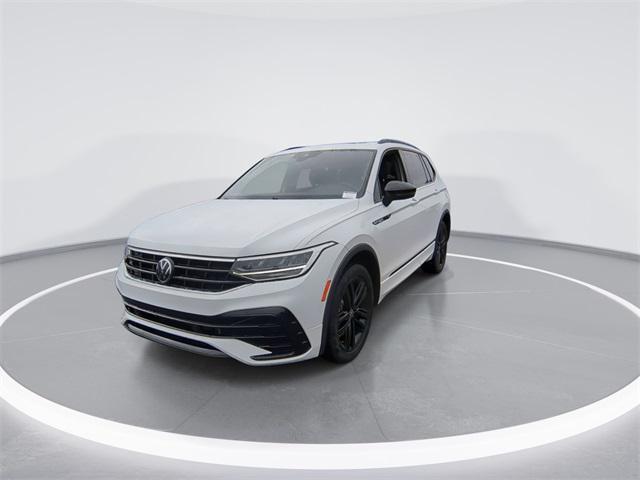 used 2022 Volkswagen Tiguan car, priced at $22,596