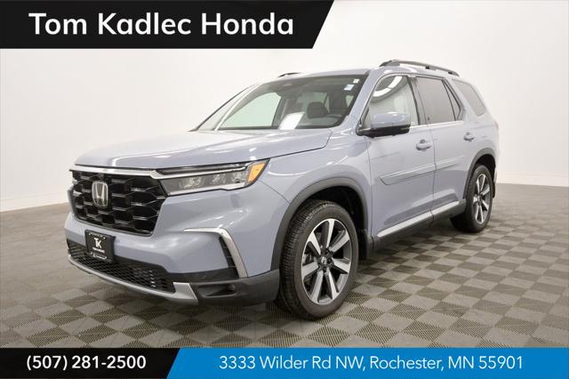 new 2025 Honda Pilot car, priced at $55,975