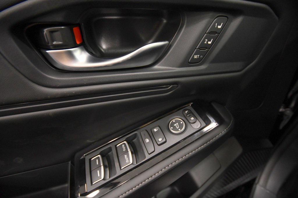 new 2025 Honda Accord Hybrid car, priced at $37,999