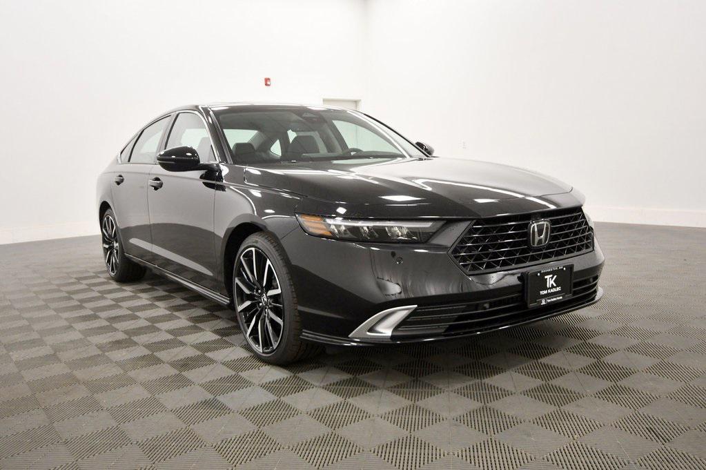new 2025 Honda Accord Hybrid car, priced at $37,999