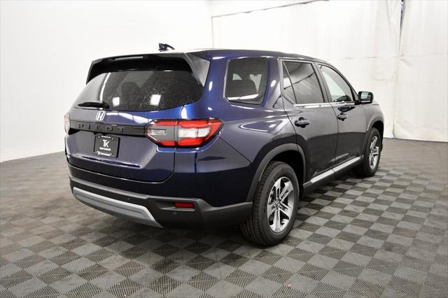 new 2025 Honda Pilot car, priced at $44,899