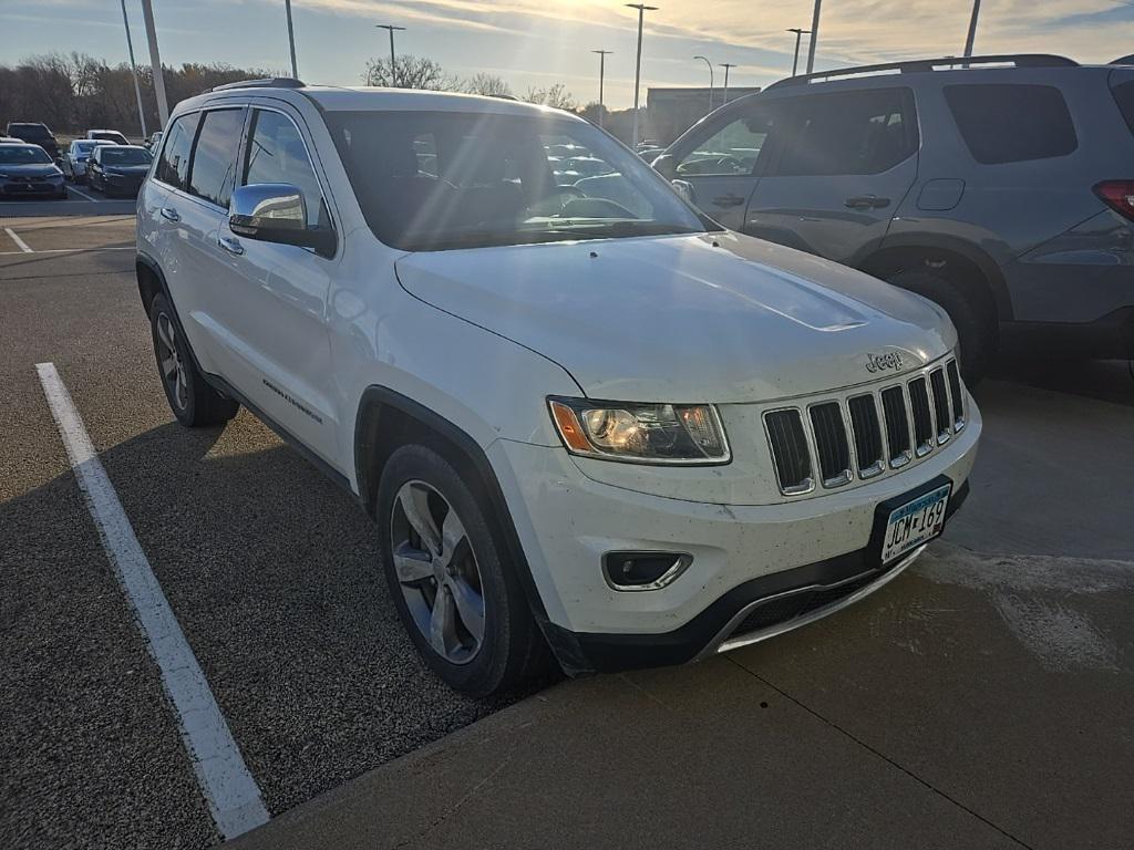used 2015 Jeep Grand Cherokee car, priced at $13,799
