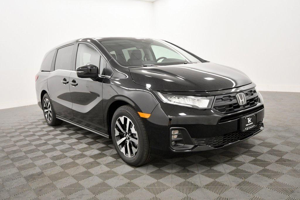 new 2026 Honda Odyssey car, priced at $42,599