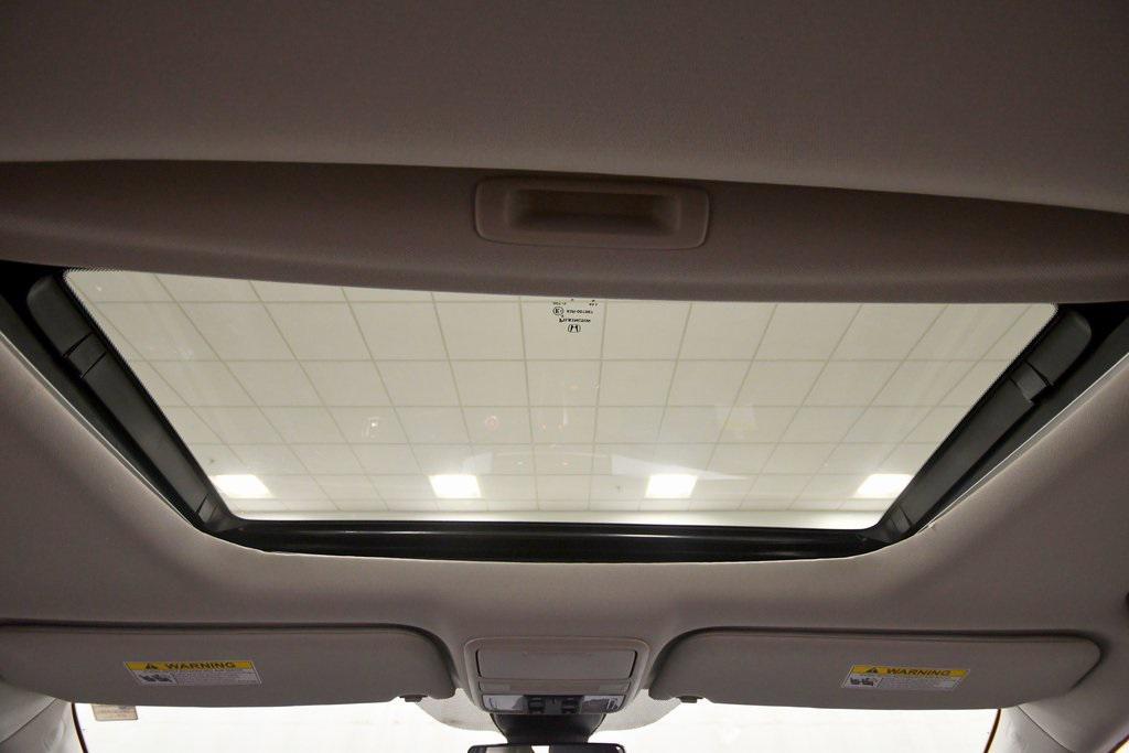 new 2026 Honda Odyssey car, priced at $42,599