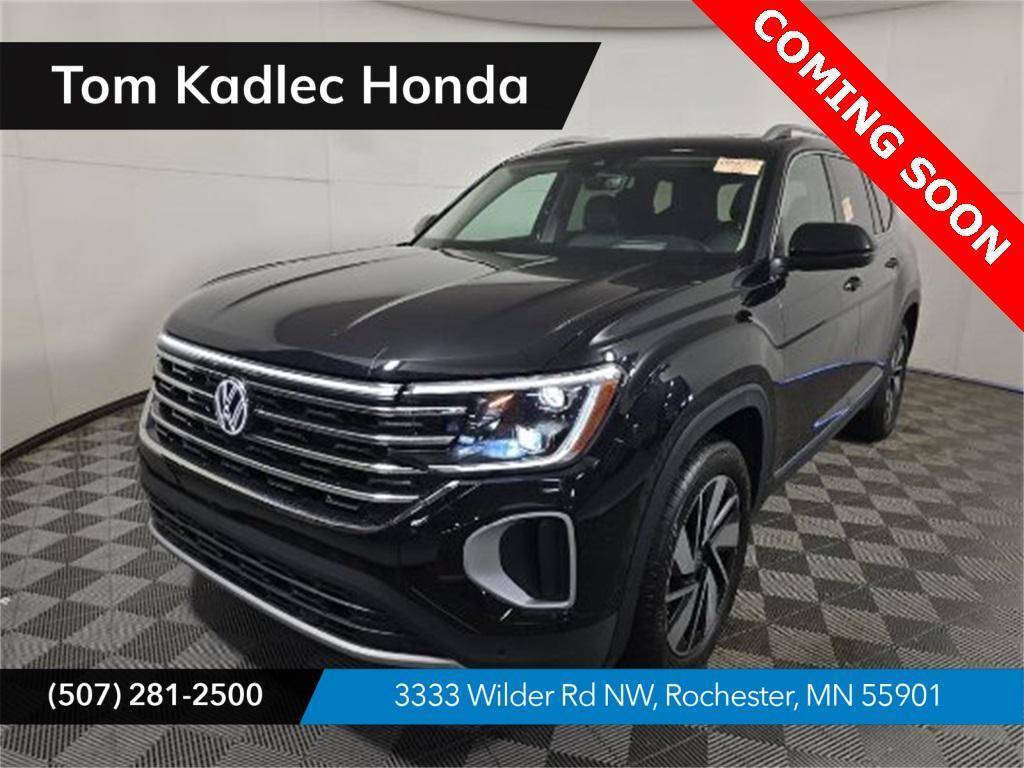 used 2025 Volkswagen Atlas car, priced at $39,999
