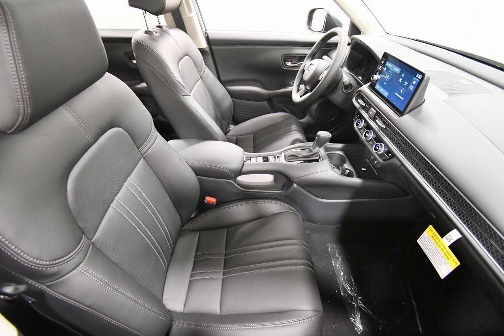 new 2026 Honda HR-V car, priced at $31,951