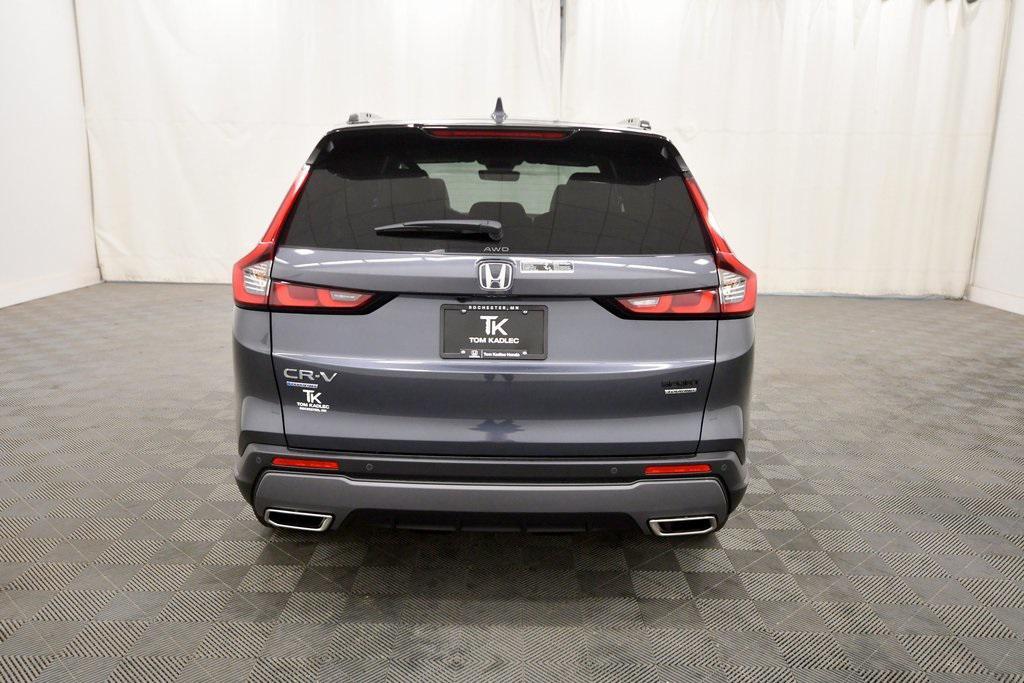 new 2026 Honda CR-V Hybrid car, priced at $42,499