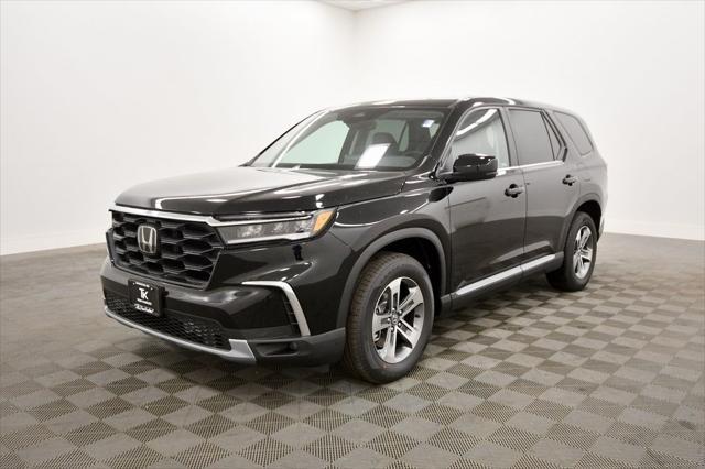 new 2025 Honda Pilot car, priced at $45,999