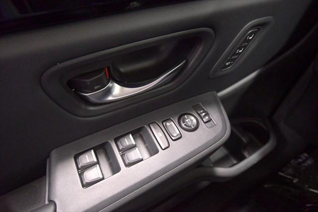 new 2025 Honda Pilot car, priced at $45,999