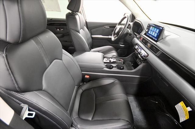 new 2025 Honda Pilot car, priced at $45,999