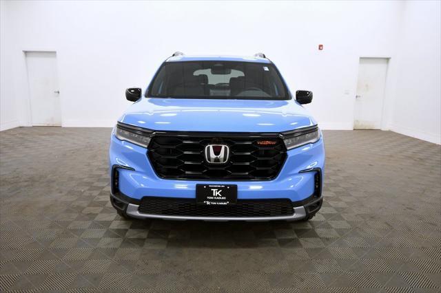 new 2025 Honda Pilot car, priced at $49,158