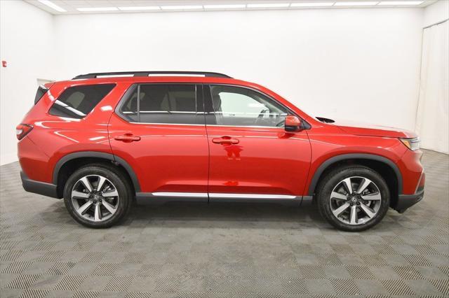 new 2025 Honda Pilot car, priced at $52,699