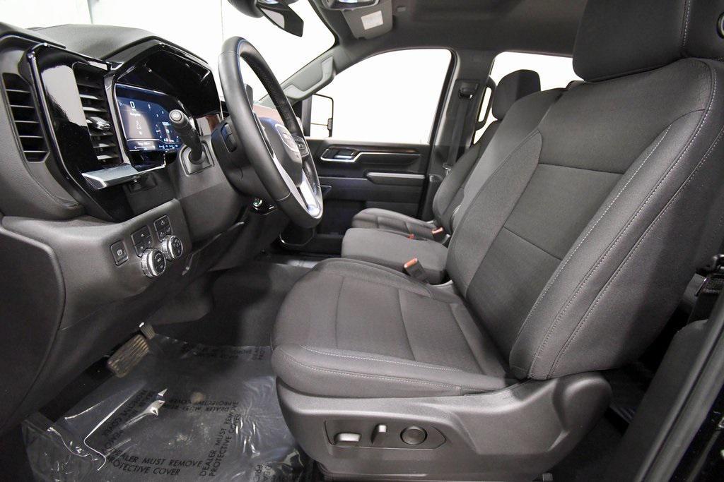 used 2024 GMC Sierra 2500 car, priced at $58,997
