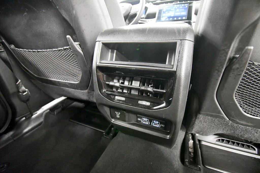 used 2024 Jeep Grand Cherokee car, priced at $32,399