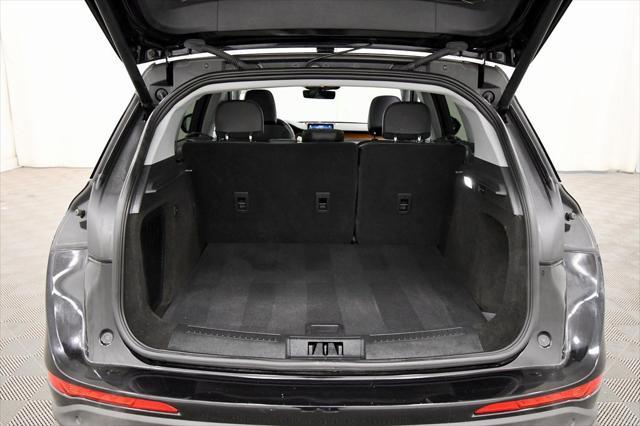 used 2022 Lincoln Corsair car, priced at $32,497