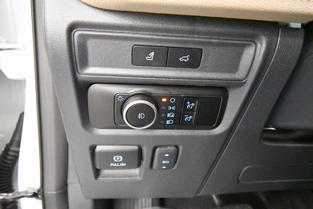 used 2024 Ford Expedition car, priced at $51,499