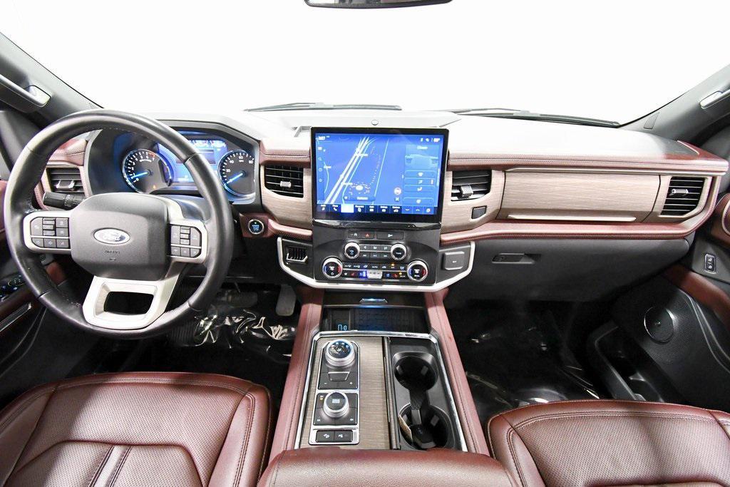 used 2024 Ford Expedition car, priced at $49,999