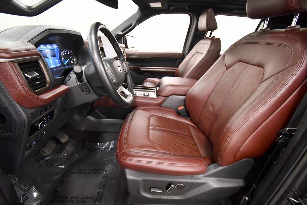 used 2024 Ford Expedition car, priced at $49,999