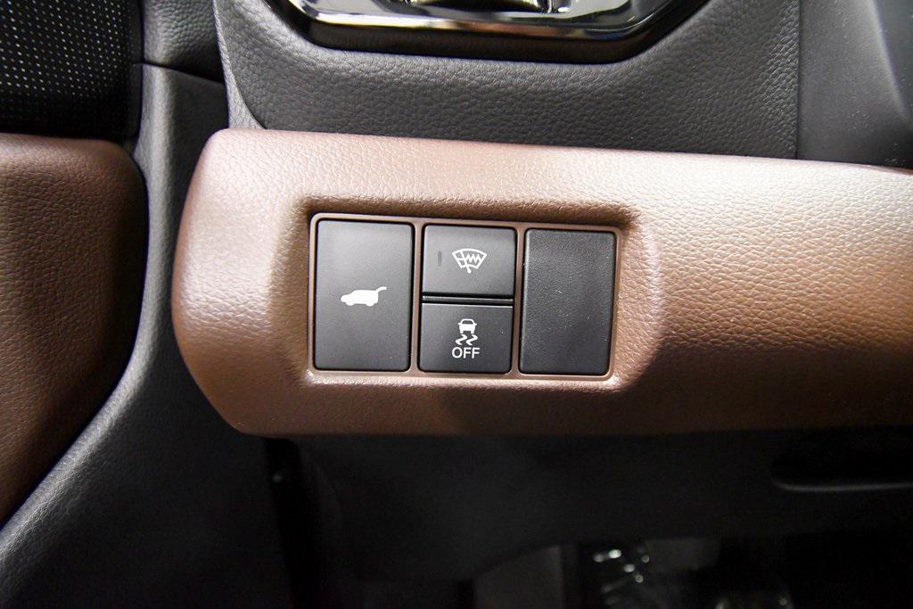 new 2025 Honda Pilot car, priced at $54,575