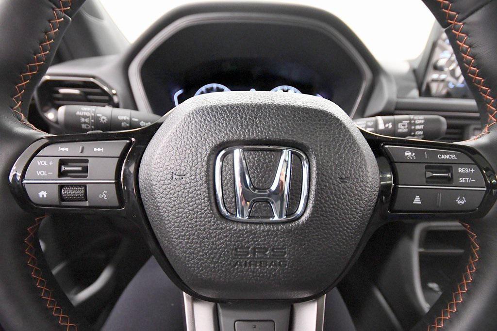 new 2025 Honda Pilot car, priced at $51,350