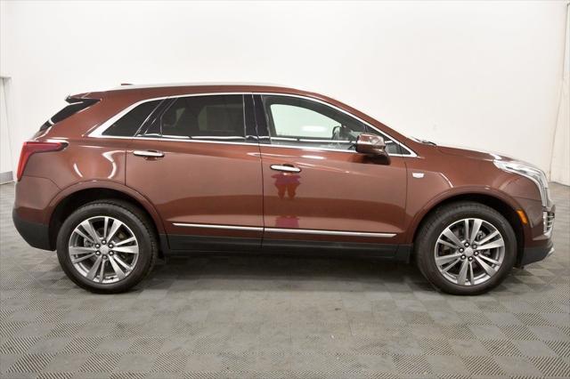 used 2022 Cadillac XT5 car, priced at $33,499