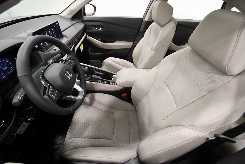 new 2025 Honda Accord Hybrid car, priced at $37,629