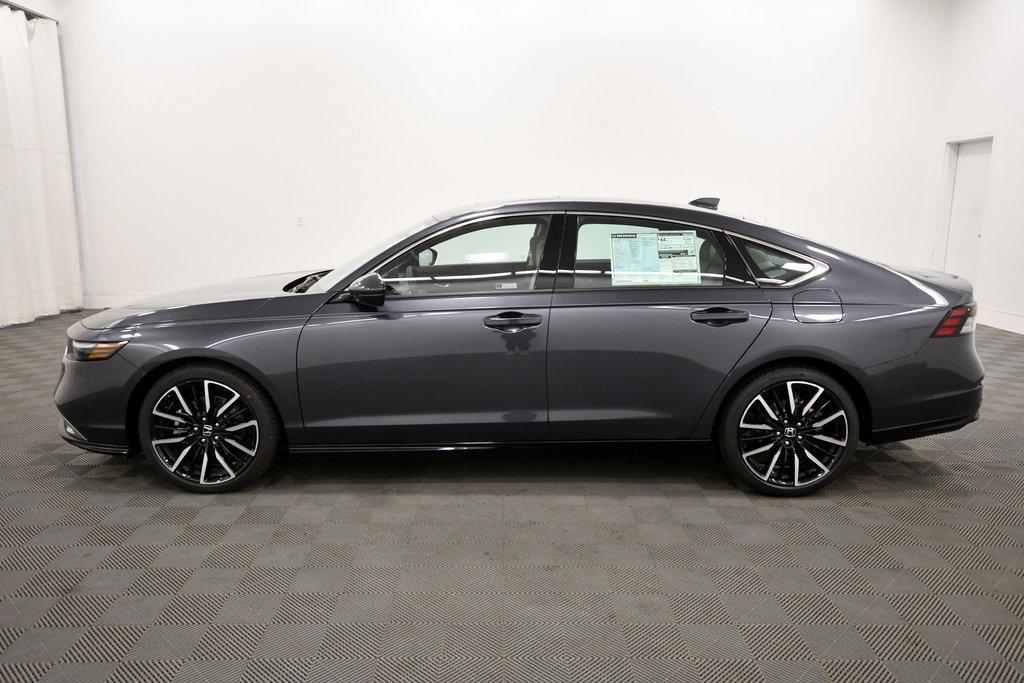 new 2025 Honda Accord Hybrid car, priced at $37,629