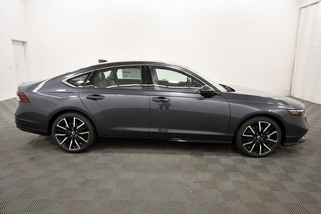 new 2025 Honda Accord Hybrid car, priced at $37,629