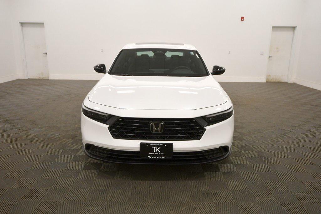 new 2025 Honda Accord Hybrid car, priced at $33,699