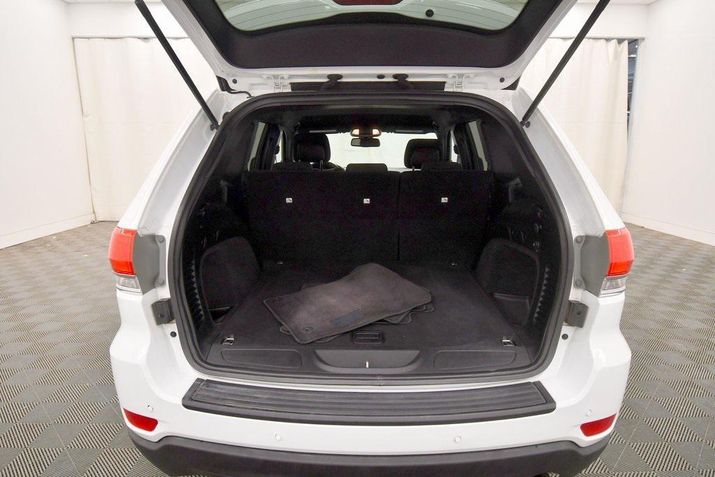 used 2016 Jeep Grand Cherokee car, priced at $9,999