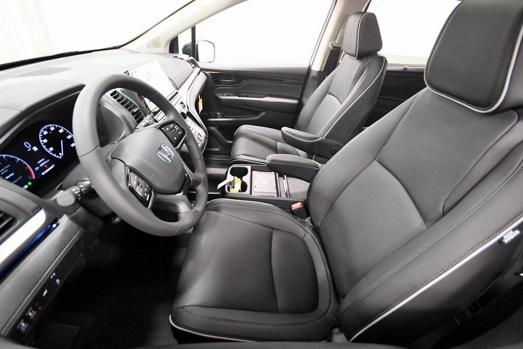 new 2026 Honda Odyssey car, priced at $46,799