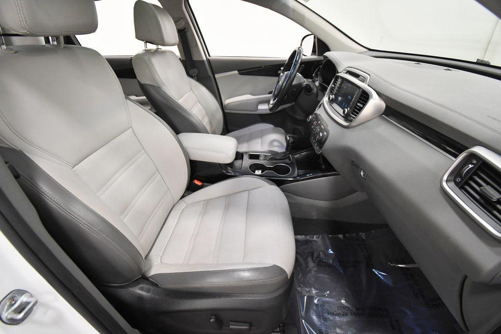 used 2017 Kia Sorento car, priced at $12,999