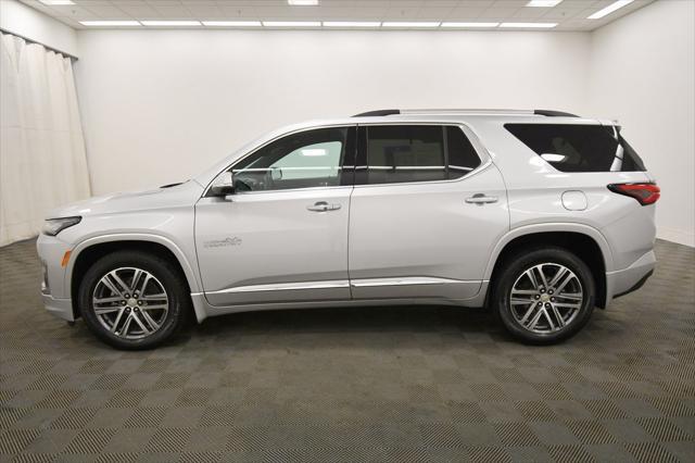 used 2022 Chevrolet Traverse car, priced at $36,449