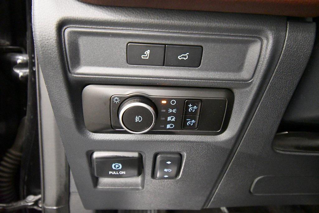 used 2023 Ford Expedition car, priced at $46,999